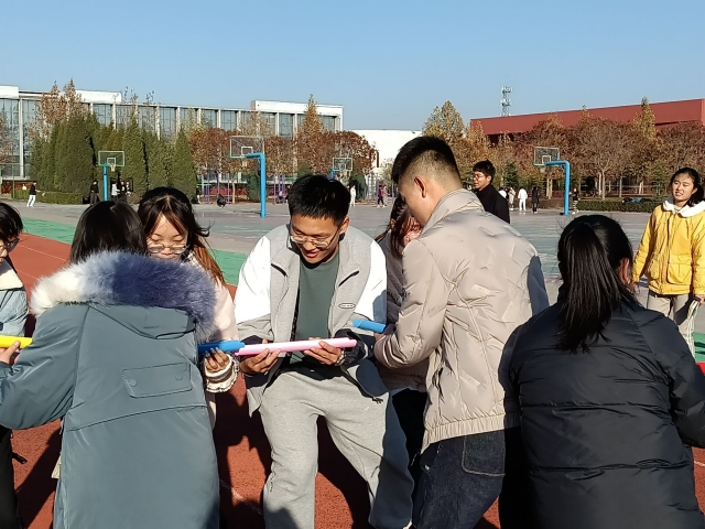 凝心聚力 蓄势待发——食品与环境学院第十三期“青马工程——知行班”完满活动