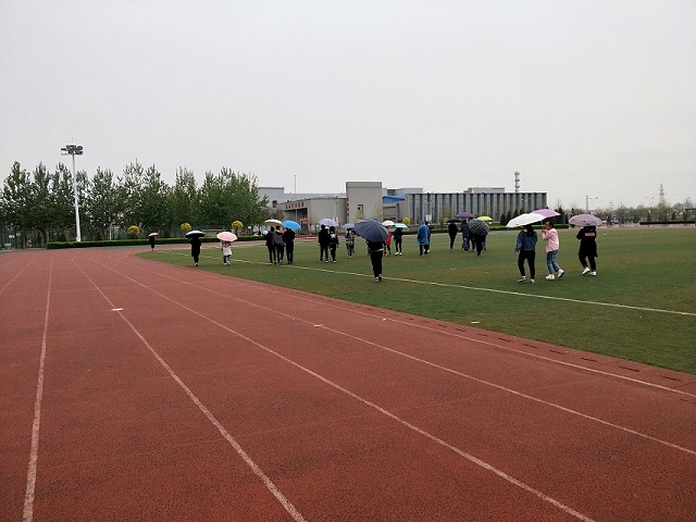 【完满班级】淋过的不是雨 是青春——环科系生技1701班级举办完满活动