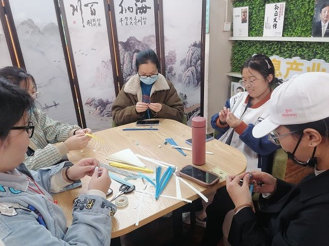 【完满班级】创意“星花”花语时光——食品与环境学院食安2002班完满班级活动