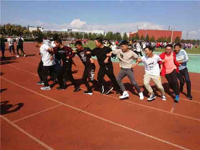 【完满班级】拼搏永进 争创伟绩——艺术传媒学院环设1706班竞技体育完满班级活动