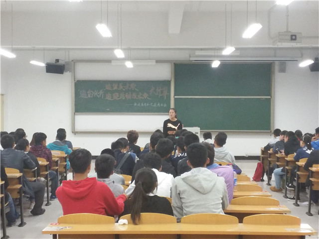【两逃成本账】大学 青春 本身就是最美的故事