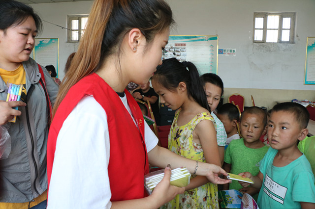 【三下乡】医疗帮扶  “青鸟”助力