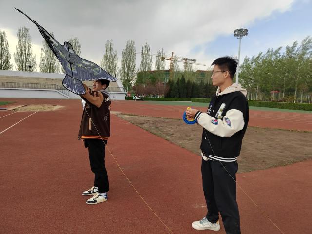 四月 让心灵和身体在路上——经济与管理学院四月完满团支部纪实(二)