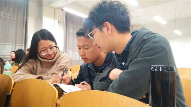 【完满班级】恰同学少年 风华正茂——淬炼商学院举办三月完满班级主题活动(十八)