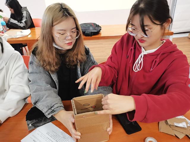 【完满班级】展时代精神 放雷锋光芒——淬炼商学院财务2002班完满班级活动