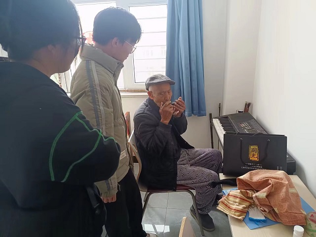 让爱谱写敬老赞歌 树新时代敬老之风——启航益安专项志愿服务队活动