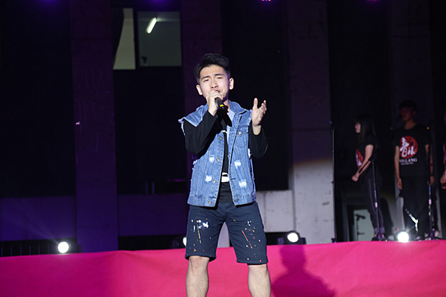 【缤纷百团】音浪社举办2017“音浪·太强IV”主题演唱会唱响信院