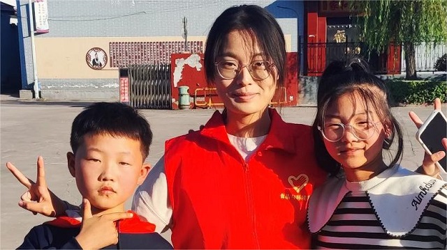 “童心童趣 乐享童年”趣味运动会——食品与环境学院筑梦支教专项服务队活动
