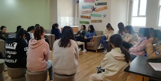 【完满班级】风华正茂 谁的青春不曾迷茫——食品与环境学院环科1701班举办完满班级活动