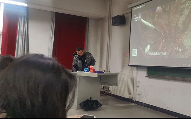 【完满班级】扬体育精神 展青春风采——艺术传媒学院2020级视觉2006班纪录片体育精神完满活动