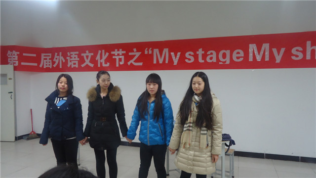 第二届外语文化节“My stage My show”顺利举办