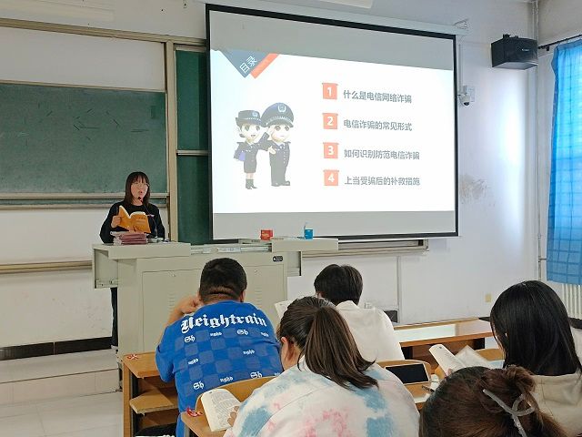 【辅导员说完满】抓住现在 不等未来——食品与环境学院2021级辅导员说完满