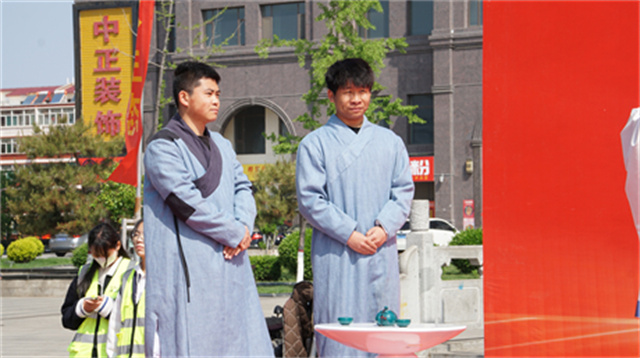 古今对话寄思情 我校学子助力太谷区委阅读日系列活动——促进全民阅读暨 4·26版权宣传周启动仪式