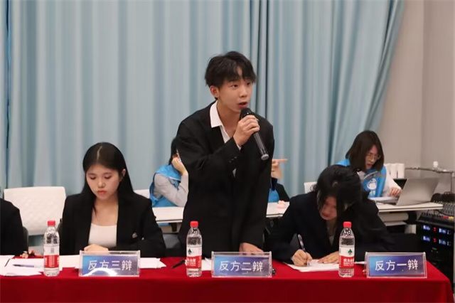 持续与省内高校队伍对话交流 我校辩论队建设成果初现