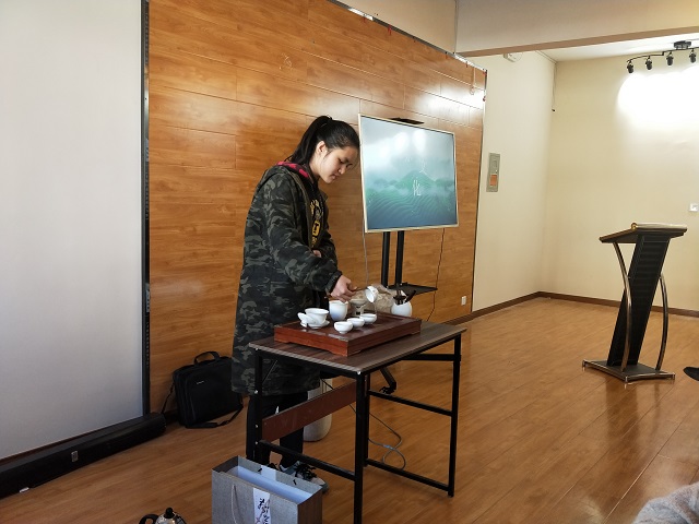 【社团快讯】香茶解乏 吉语暖心——茶语茶韵社举办“知乎学堂”之茶的古今往来