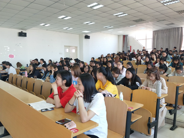 【辅导员说完满】青年才俊风华茂  莫因虚“贷”误终身暨太行书院学习规划讲座——淬炼商学院“辅导员说完满”专题活动（十三）