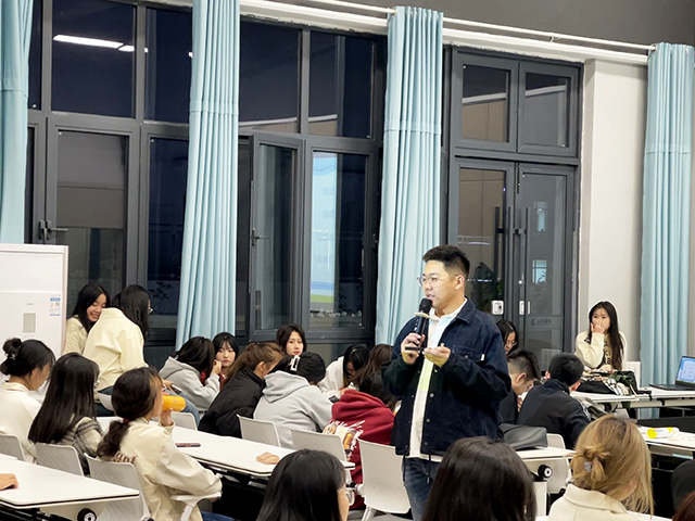 【辅导员说完满】安全责任 重于泰山——艺术传媒学院视觉(专升本)2023级辅导员说完满活动