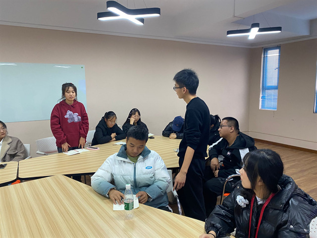 【同伴护航】伙伴计划第84期:启航·青春健康主持人培训营扎实开展