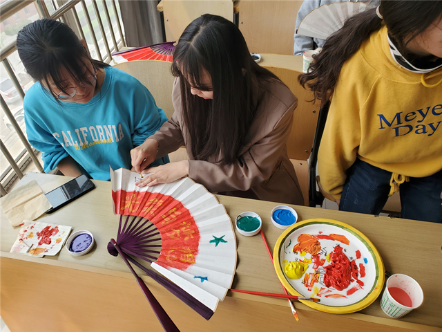 【完满班级】诵华夏之美德 展党建之风采——淬炼商学院财务1905班完满班级活动