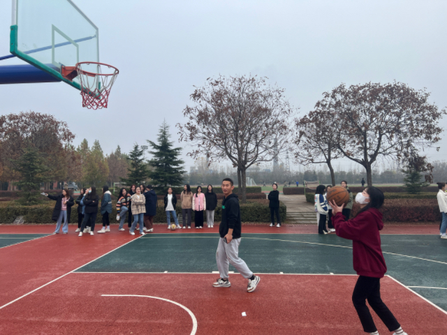 【完满团支部】以篮球之名 秀出青春风采——淬炼·国际商学院财务（专升本）2206班完满团支部活动