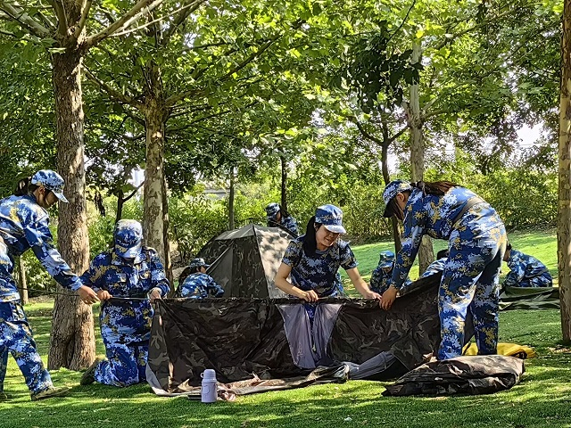 青春与迷彩 同频共振