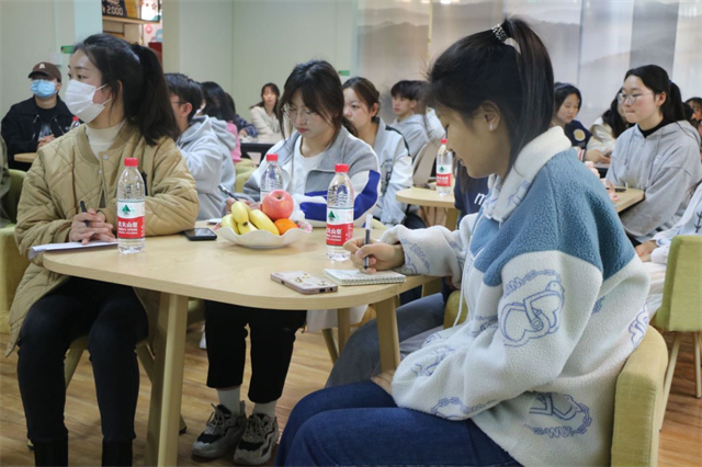 以涅槃之姿 振蝶变之翼——【涅槃蝶变】如何讲好“你我他”的故事