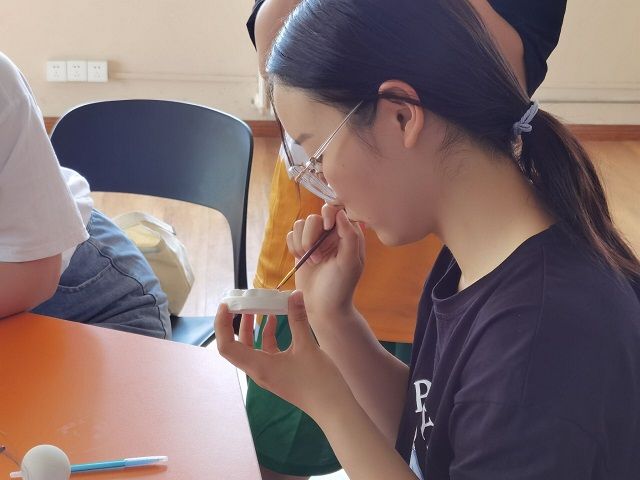 【完满班级】时尚涂鸦王 青春更精彩——食品与环境学院动医2003班完满班级活动