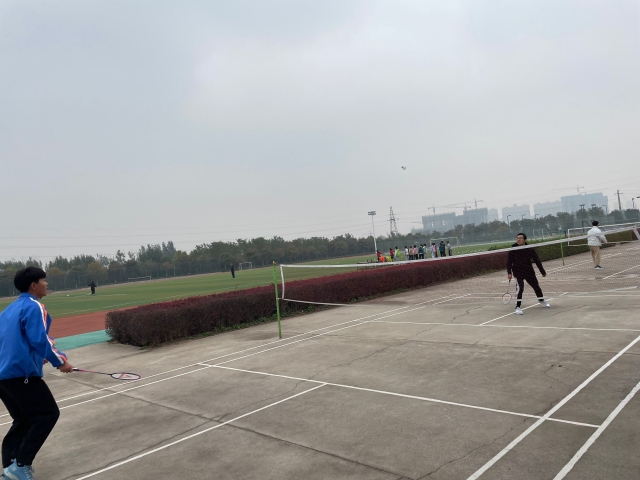 【完满班级】羽毛球争霸赛——大数据学院、信息工程学院计科2101班完满班级活动