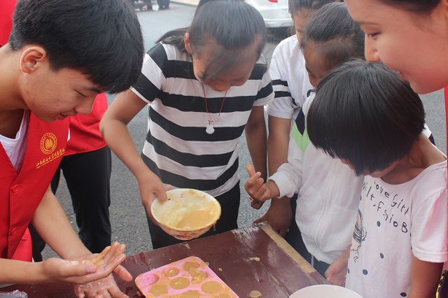 保酵护环倡环保 青年力行让青山更青——远景学院“青春心向党 建功新时代专项志愿服务队”三下乡之行