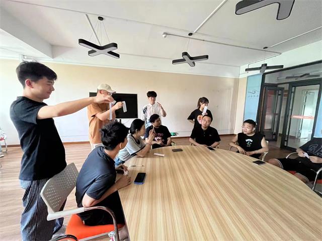 六月蝉鸣 与自由相伴——经济与管理学院六月完满团支部纪实(一)
