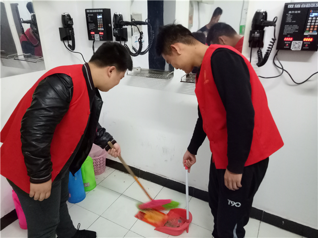 【完满班级】繁星万点 不及你善行半分——淬炼商学院举办“善”行青春主题活动（四十七）