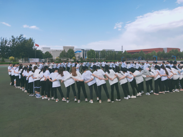 提升党性修养 增强党员凝聚力——智能工程学院学生党支部6月主题党日活动