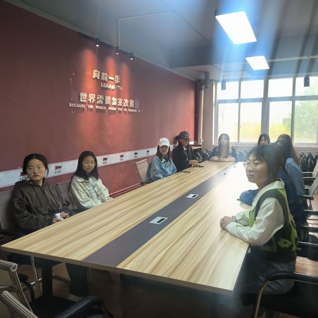 站在信息时代 提升宣传技能 ——食品与环境学院科技沙龙第二期