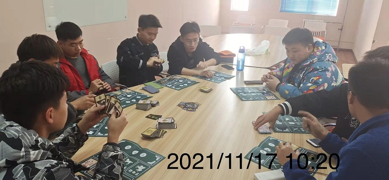 【完满班级】学习宪法知识 预防电信诈骗——机器人2001班完满班级活动