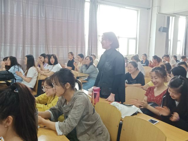 【辅导员说完满】弘扬五四精神 做新时代有为青年——食品与环境学院2016级辅导员说完满活动