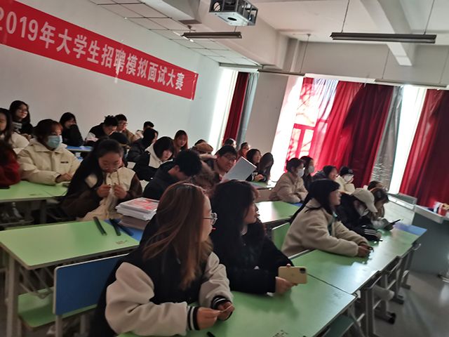 【完满班级】青春永聚 活力四射——艺术传媒学院视觉2002班完满班级活动