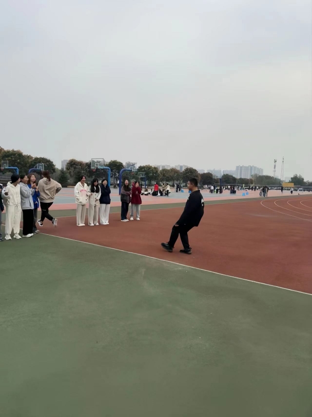 【完满团支部】激情燃烧的岁月 “竞”显青春风采——淬炼·国际商学院财务(对口)2306班完满团支部活动