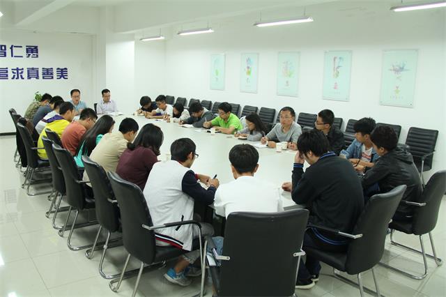 新学期公益服务工作座谈会召开