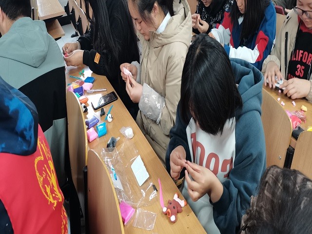 【青春雷锋月】巧手巧慧 融爱于物——食品与环境学院“新时代”助学兴农育人工程——“呵护生命 传递善心”保护动物系列活动第23期