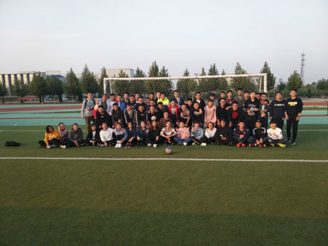 【完满班级】争锋赛场彰显合作共赢——信工系软件1702班举办完满班级活动