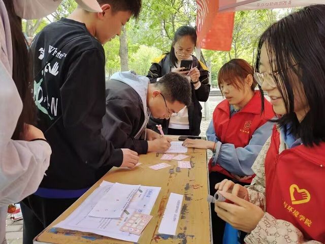 【青春支农】“看不见的微生物” 膳食科普系列活动——食品与环境学院健康膳食专项服务队