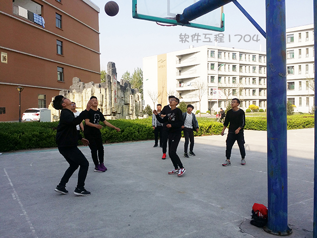 【完满班级】春风吹起青春情——信工系软件工程1704班完满班级活动