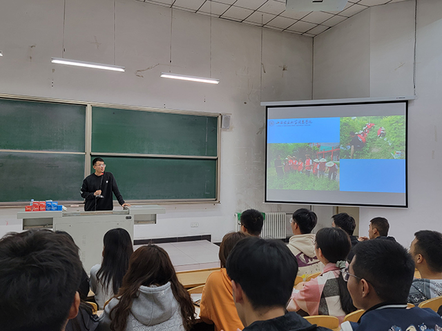 【辅导员说完满】“走进三下乡”暑期实践活动——大数据学院、信息工程学院辅导员说完满专题活动