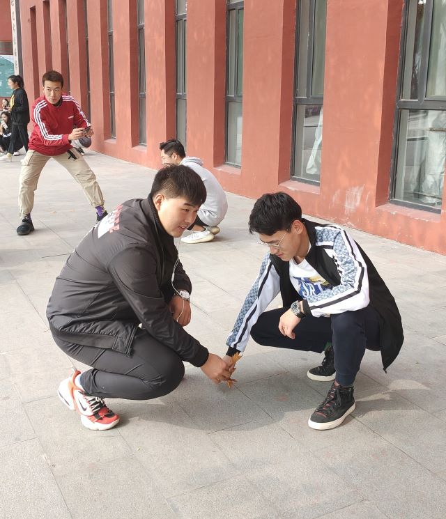 【完满班级】追求绿色时尚 走向绿色文明——艺术传媒学院环设1901班举办完满班级活动