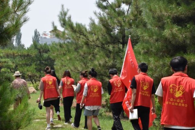 【三下乡】镌历史画卷 筑青春华堤——食品与环境学院“青风环箕”乡村振兴实践团