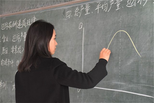 【1+1>2】完满教育与学术教育联动融合发展 助力学生全面发展