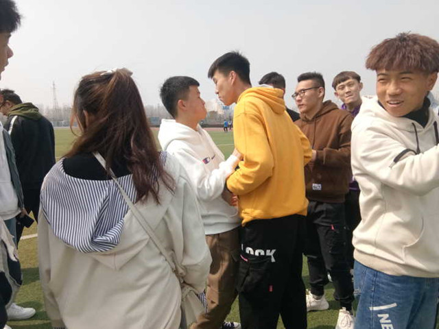 【完满班级】生命无止境 运动无极限——艺术传媒学院环境设计1802班举办趣味运动对抗赛