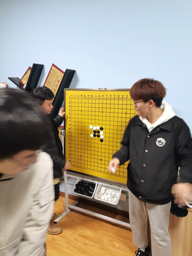 【完满班级】团结一心 其利断金——智能工程学院机制2001班完满班级活动