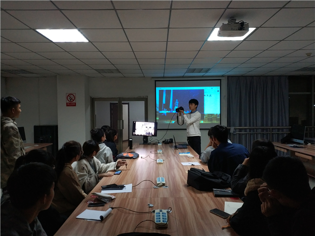 大数据学院、信息工程学院举办“见我所见 拍我所拍 讲我所讲”主题交流会