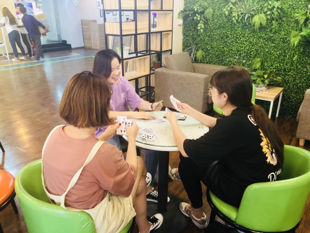 【完满班级】知牌慧行 以棋会友——艺术传媒学院环境设计1702、1703班举办完满班级活动